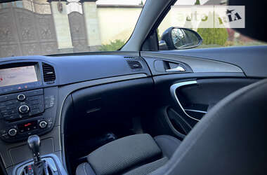 Ліфтбек Opel Insignia 2013 в 