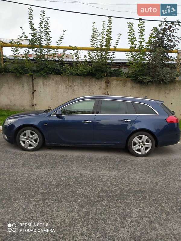 Універсал Opel Insignia 2010 в Бориславі