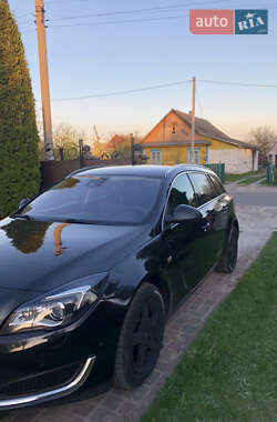 Универсал Opel Insignia 2013 в 