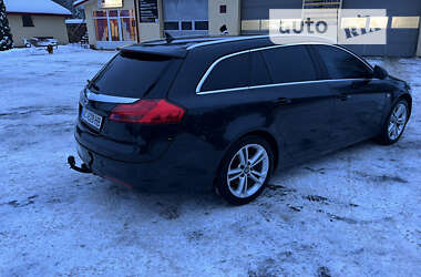 Універсал Opel Insignia 2010 в 