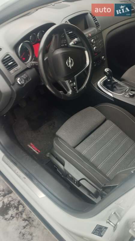 Универсал Opel Insignia 2011 в Луцке фото 25 Универсал Opel Insignia 2011 в Луцке