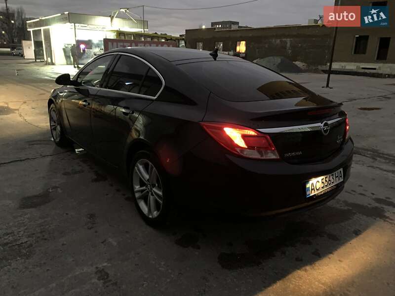 Ліфтбек Opel Insignia 2011 в Нетішині