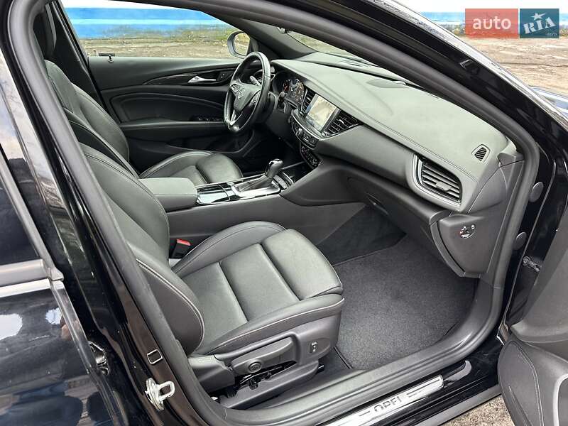 Універсал Opel Insignia 2018 в Лебедині