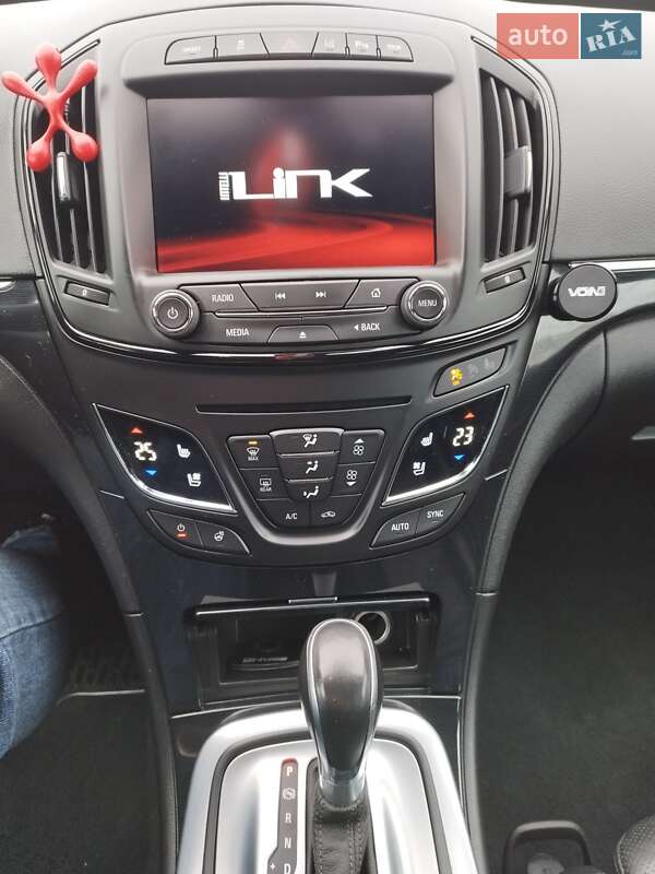 Универсал Opel Insignia 2014 в Киеве