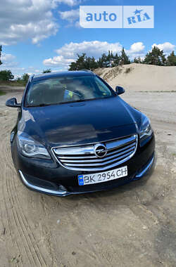 Универсал Opel Insignia 2014 в Вараше