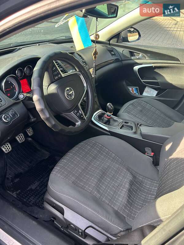 Універсал Opel Insignia 2010 в Одесі