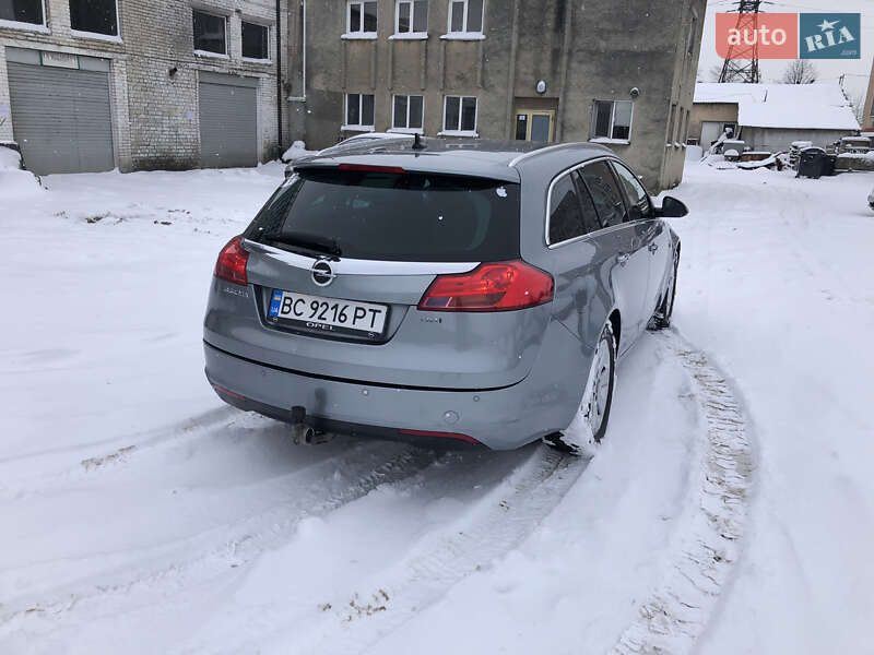 Універсал Opel Insignia 2011 в Львові