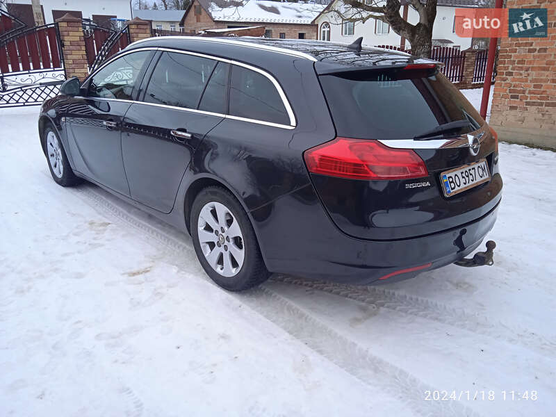 Універсал Opel Insignia 2012 в Монастириській