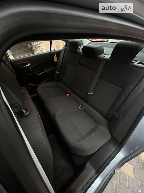 Седан Opel Insignia 2009 в Подволочиске фото 20 Седан Opel Insignia 2009 в Подволочиске