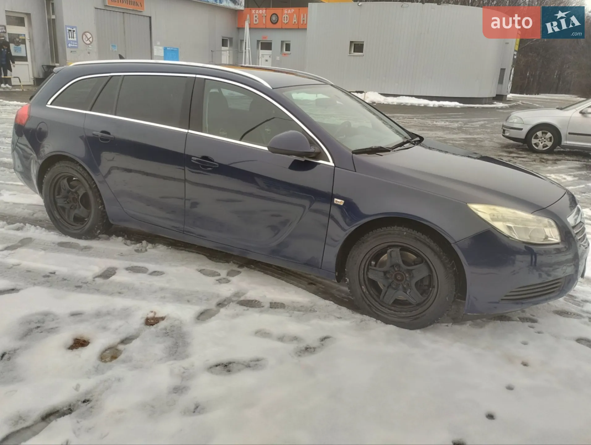 2010 Opel Insignia - мініатюра 4