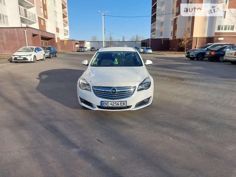 Универсал Opel Insignia 2014 в Киеве