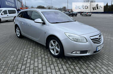 Универсал Opel Insignia 2013 в Коростене