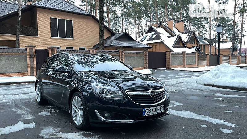 Универсал Opel Insignia 2015 в Чернигове