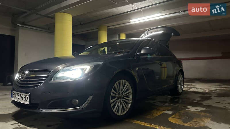 Лифтбек Opel Insignia 2014 в Тернополе