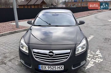 Седан Opel Insignia 2013 в Хмельницком