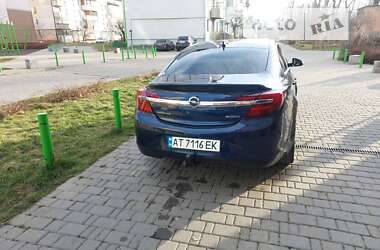 Седан Opel Insignia 2014 в Надвірній