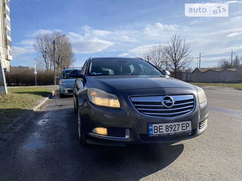 Універсал Opel Insignia 2010 в Львові