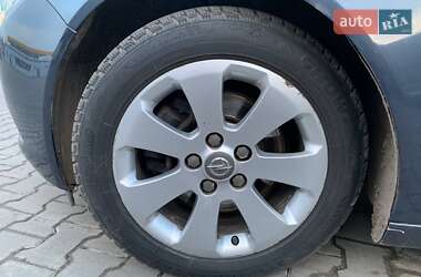 Универсал Opel Insignia 2011 в 