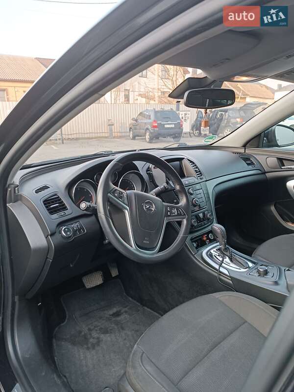 Лифтбек Opel Insignia 2011 в Луцке фото 2 Лифтбек Opel Insignia 2011 в Луцке