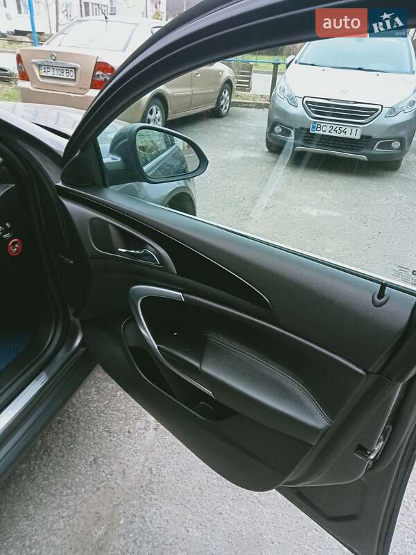 Універсал Opel Insignia 2010 в Львові