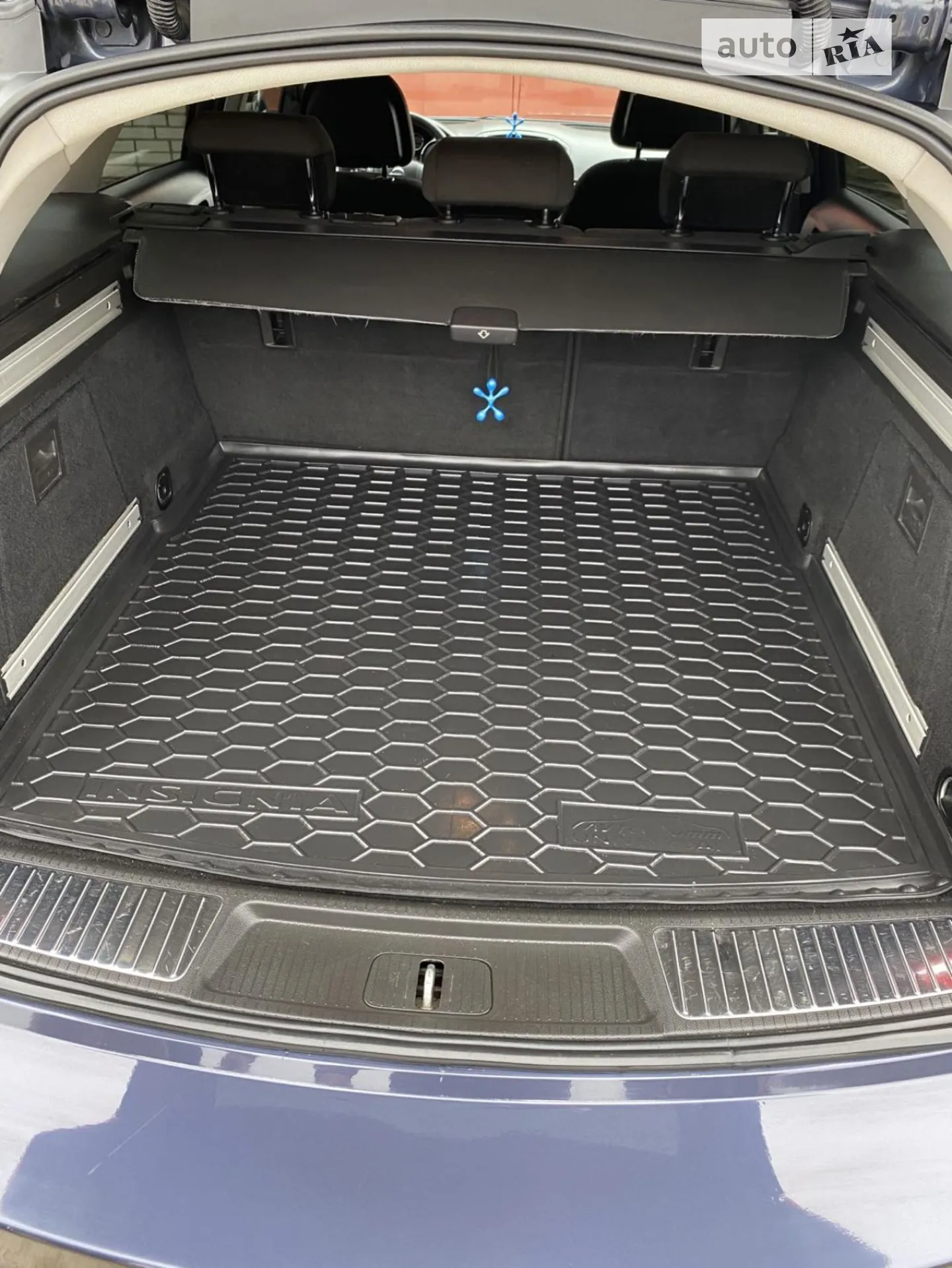 2011 Opel Insignia - мініатюра 16