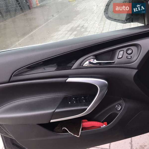 Універсал Opel Insignia 2015 в Бережанах