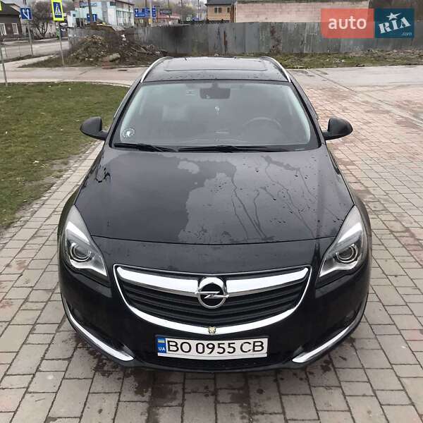 Універсал Opel Insignia 2015 в Бережанах