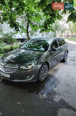 Универсал Opel Insignia 2014 в Хмельницком