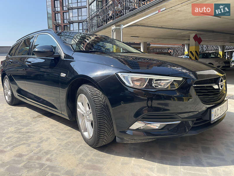 Універсал Opel Insignia 2017 в Луцьку