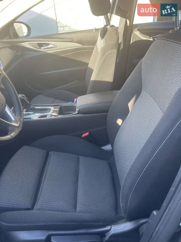 Універсал Opel Insignia 2017 в Луцьку