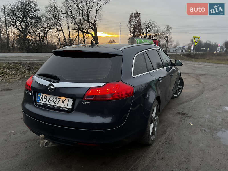 Універсал Opel Insignia 2009 в Гайсину