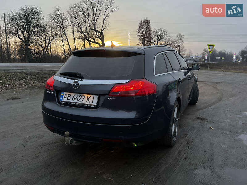 Універсал Opel Insignia 2009 в Гайсину