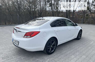 Седан Opel Insignia 2012 в Виннице