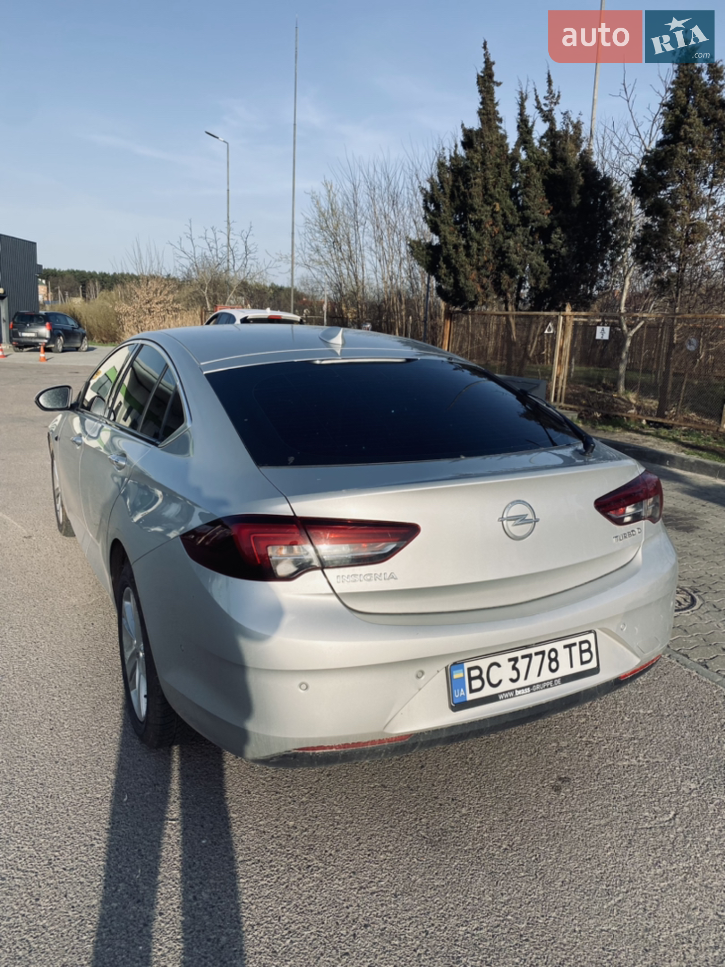 2017 Opel Insignia - мініатюра 3