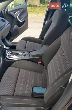 Универсал Opel Insignia 2013 в Ивановке