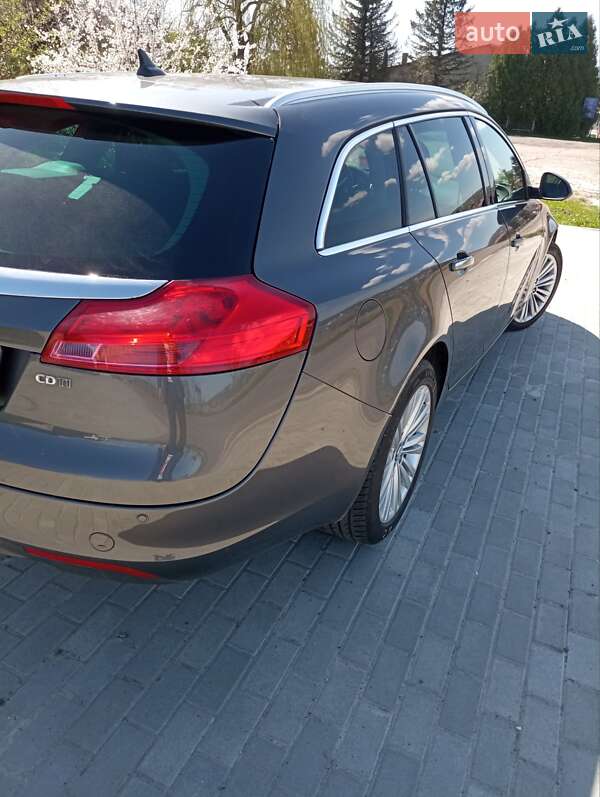 Універсал Opel Insignia 2011 в Перемишлянах