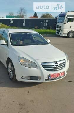 Універсал Opel Insignia 2011 в Горохові