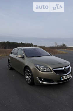 Универсал Opel Insignia 2013 в Старой Выжевке