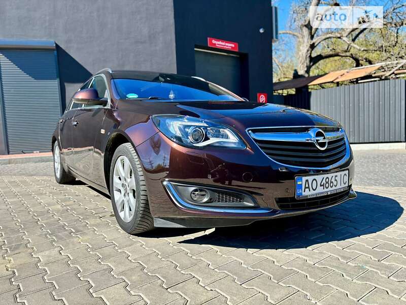 Универсал Opel Insignia 2016 в Мукачево