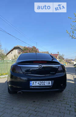 Лифтбек Opel Insignia 2010 в Ивано-Франковске