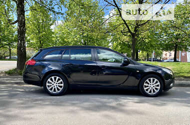 Универсал Opel Insignia 2012 в Львове