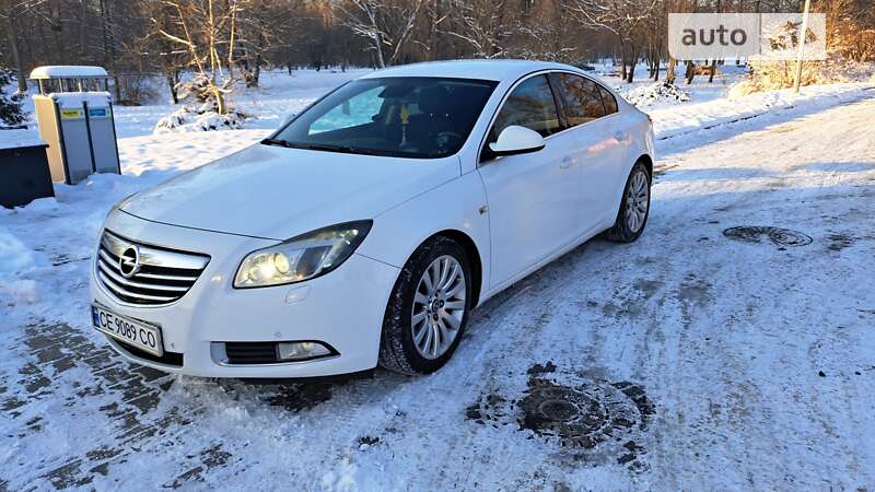 Седан Opel Insignia 2009 в Івано-Франківську