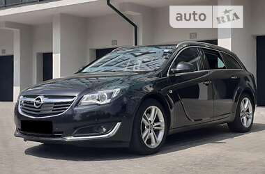 Универсал Opel Insignia 2015 в Киеве