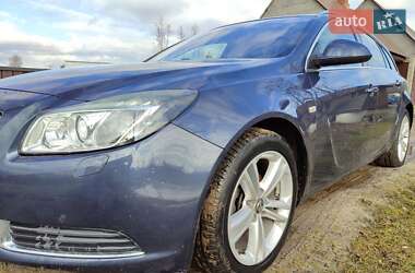 Универсал Opel Insignia 2009 в Луцке