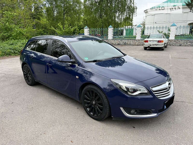Универсал Opel Insignia 2014 в Полтаве