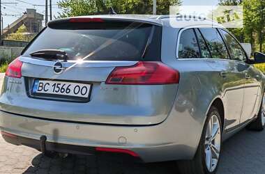 Универсал Opel Insignia 2011 в Львове