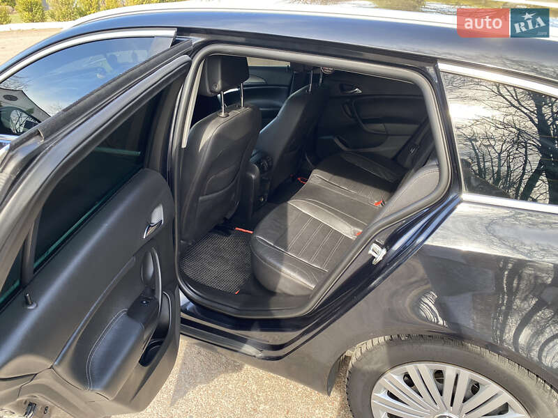Универсал Opel Insignia 2011 в Звягеле фото 29 Универсал Opel Insignia 2011 в Звягеле