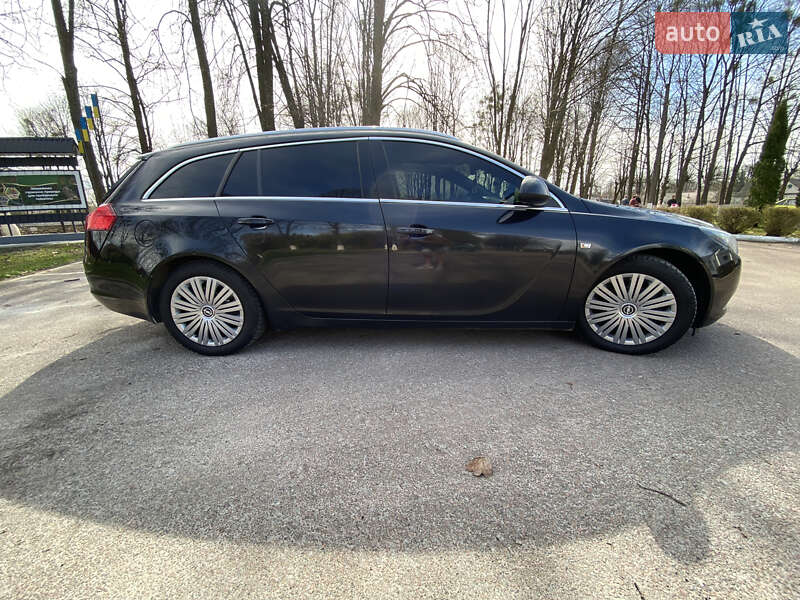 Универсал Opel Insignia 2011 в Звягеле фото 54 Универсал Opel Insignia 2011 в Звягеле