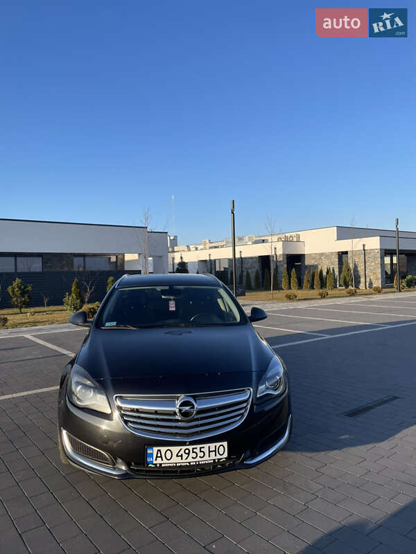Универсал Opel Insignia 2014 в Мукачево