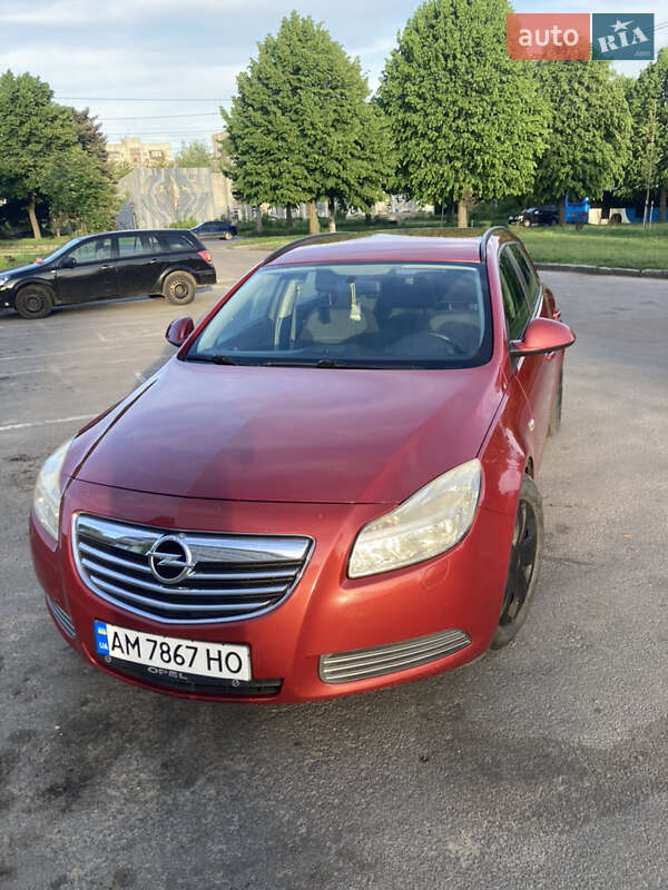 Универсал Opel Insignia 2010 в Житомире